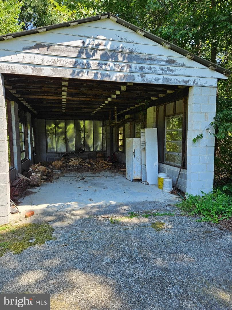 16485 Dawn Blvd — photo 5